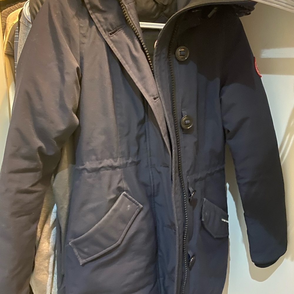 Canada Goose Kensington Parka – Navy (Size 2XS)